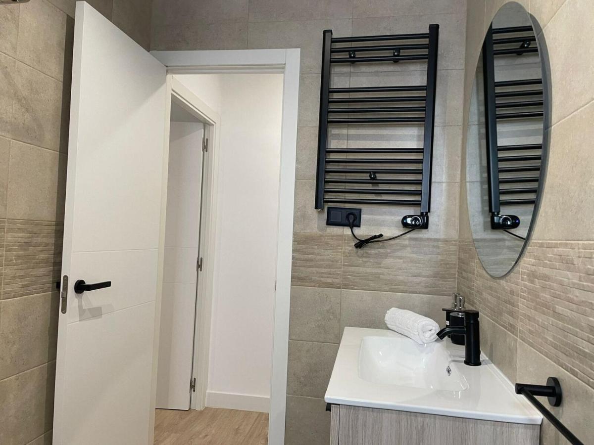 U6 Nuevo,Comodo Bien Localizado Cerca De Metro Madrid Luaran gambar